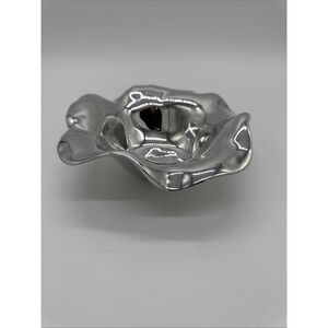 Beatriz Ball Freeform Cast Aluminum Vento Lara Bowl